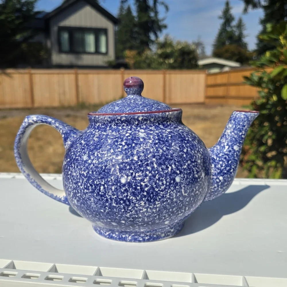 Vintage Tea Pot Large Thailand Country Winter Scene 7 in Tall 10 in  Wide